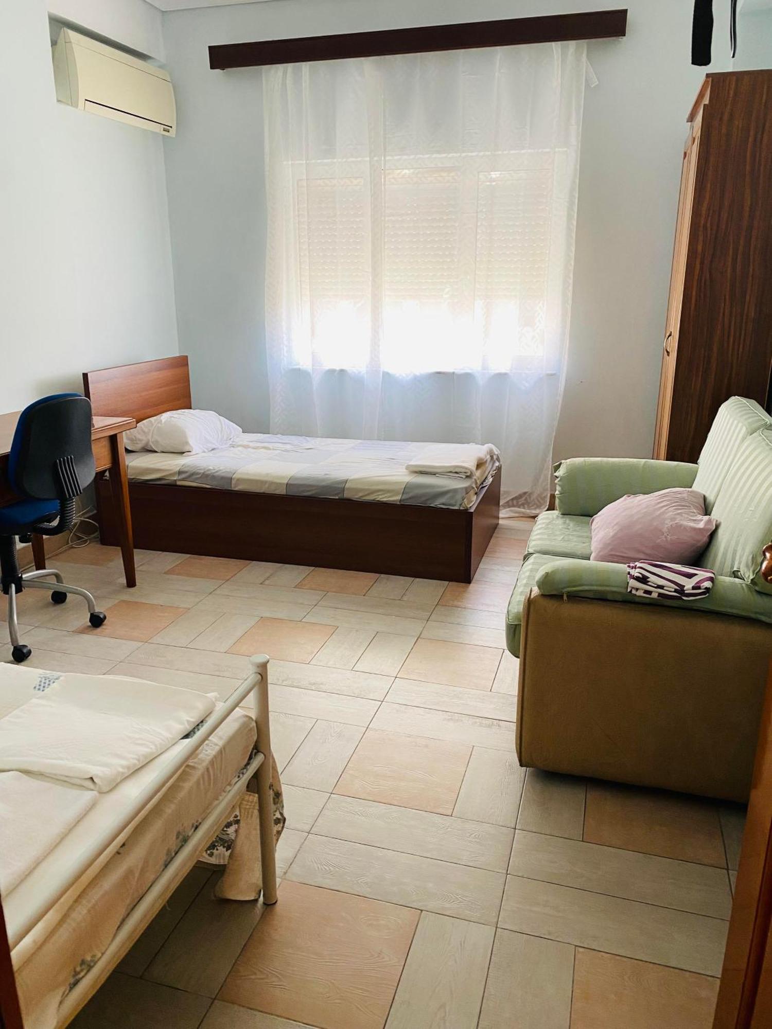 Apartment Downtown Apartment 2 Bedroom Ac Wifi *
